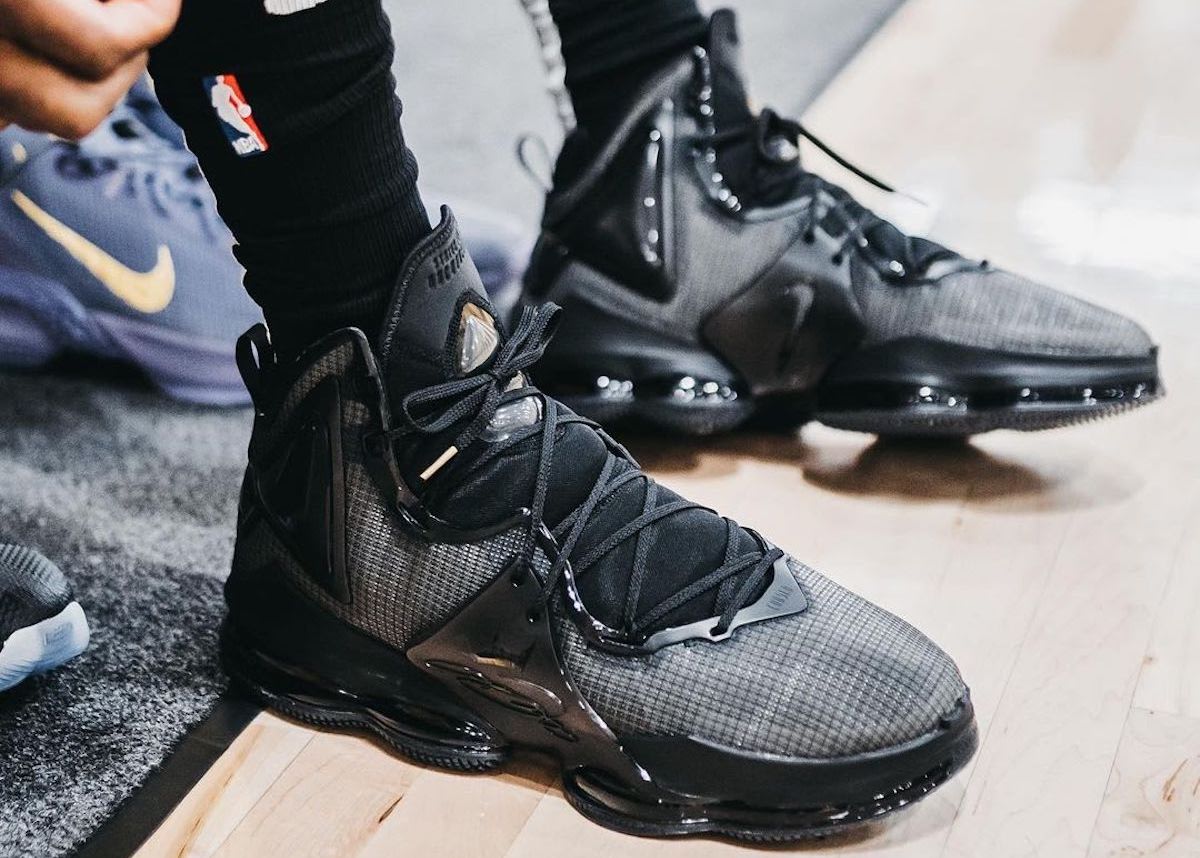Nike LeBron 19 Black Release Date