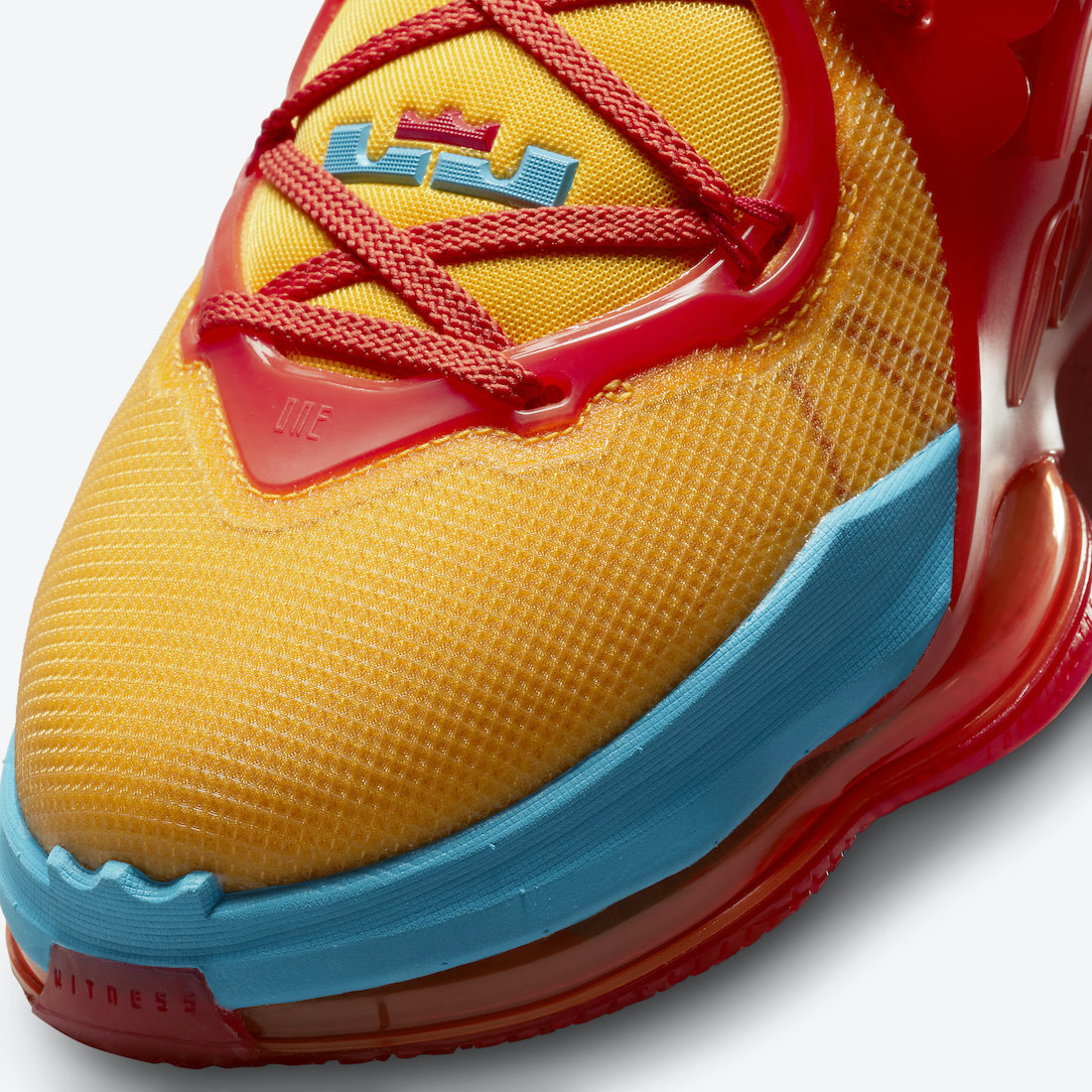 Nike LeBron 19 Uniform Hook DC9338-800 Release Date