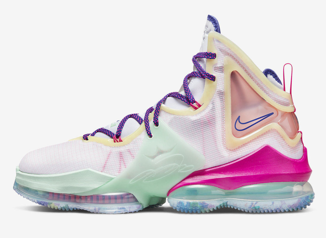 Nike LeBron 19 Valentines Day DH8460-900 Release Date