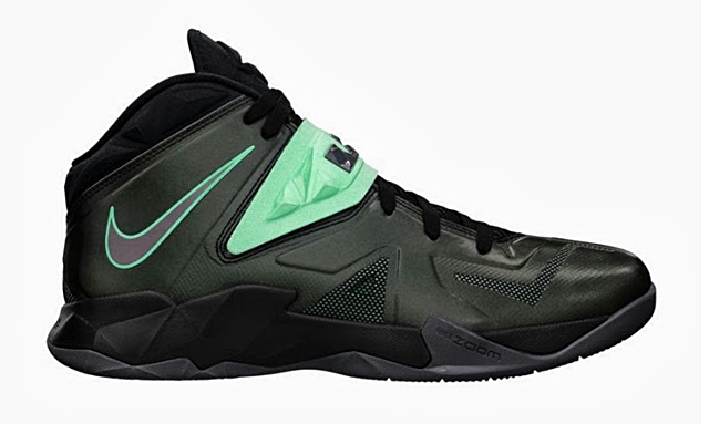 LeBron Nike Zoom Soldier VII Black/Dark Grey-Green Glow Now Available