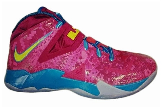 LeBron Nike Zoom Soldier VII “Hyper Fuschia” Release Date Announced